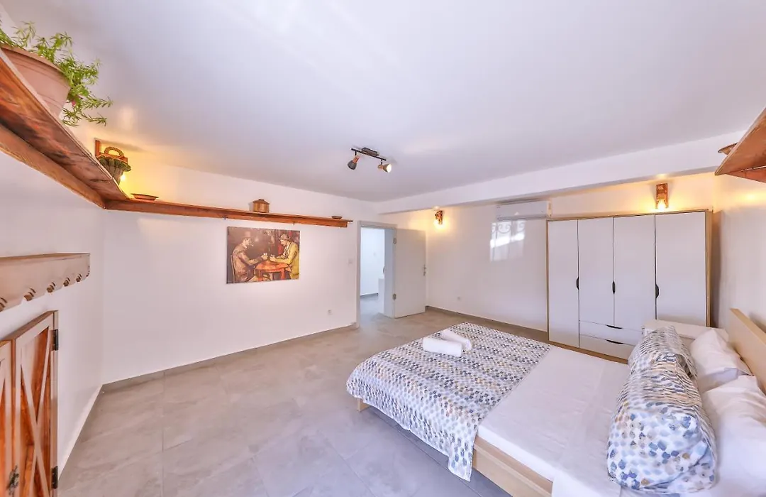 Agach Hotel 2